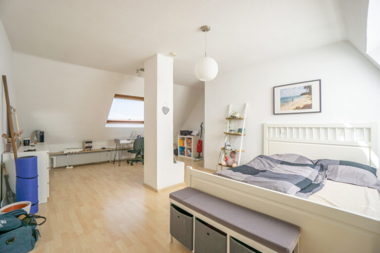 DG2 Schlafzimmer (2)