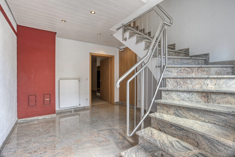 UG Trepennhaus/Diele