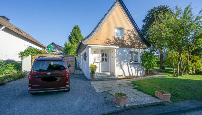 Vorder-/Eingangsansicht