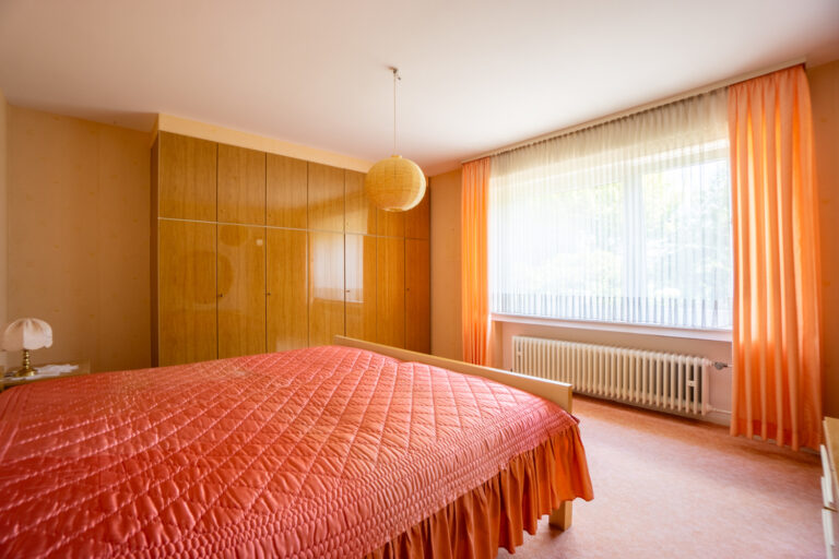 UG Schlafzimmer (2)