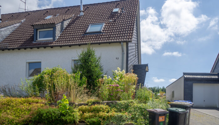 Straßenansicht